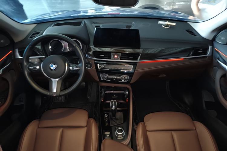 Used BMW X1 2020 xDrive25Li Luxury Edition Center Console