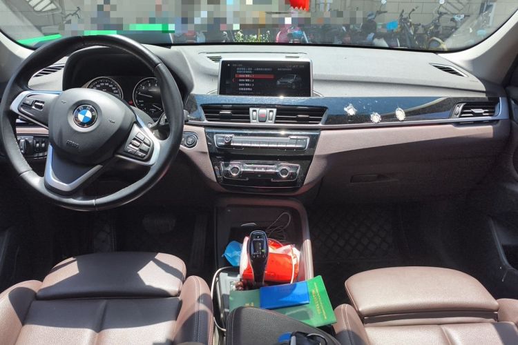Used BMW X1 2020 sDrive20Li Fashion Model Center Console