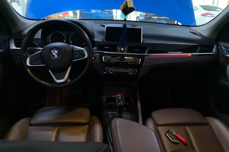 Used BMW X1 2020 sDrive20Li Fashion Model Center Console