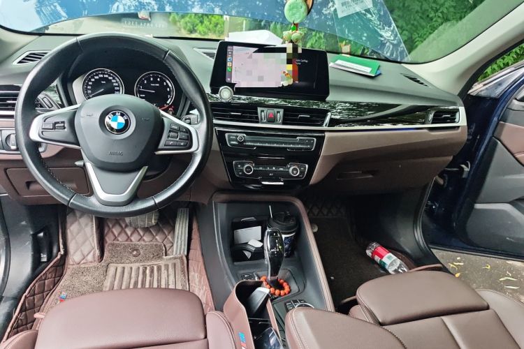 Used BMW X1 2020 sDrive25Li Leading Model Center Console