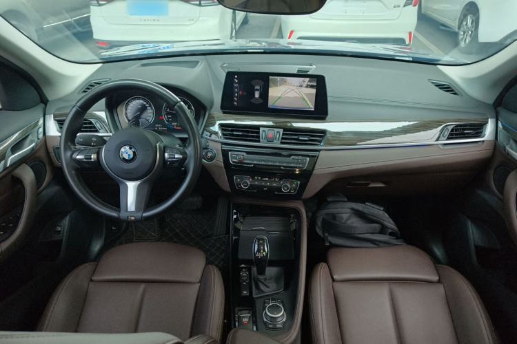 Used BMW X1 2020 xDrive25Li Luxury Edition Center Console
