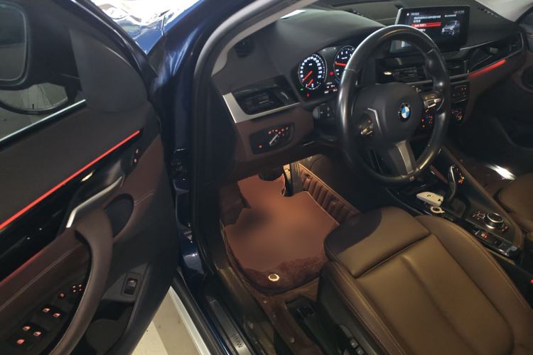 Used BMW X1 2020 sDrive20Li Premium Edition Driver Seat