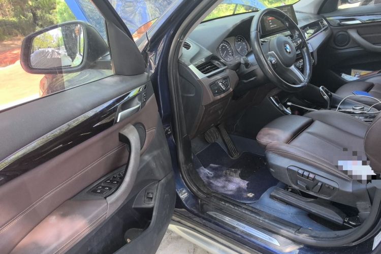 Used BMW X1 2020 sDrive20Li Premium Edition Driver Seat