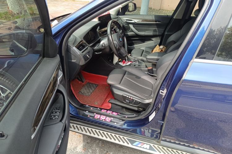 Used BMW X1 2020 xDrive25Li Luxury Edition Driver Seat