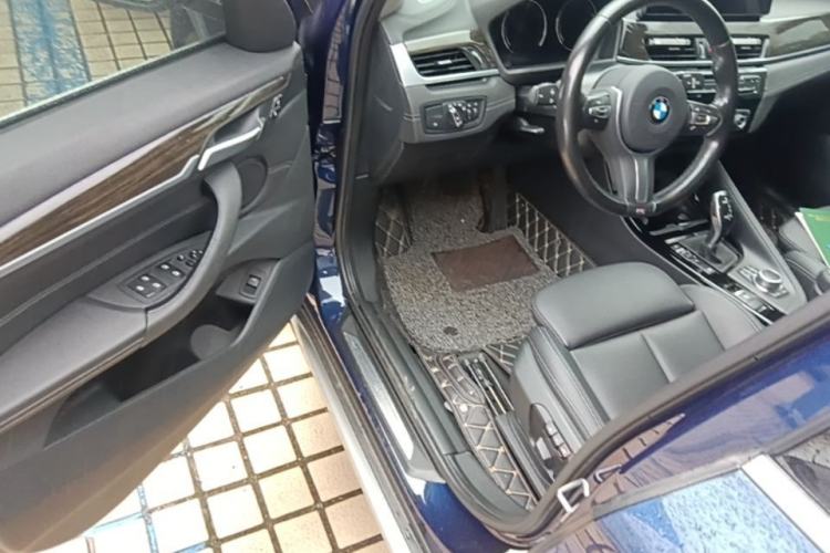 Used BMW X1 2020 xDrive25Li Luxury Edition Driver Seat