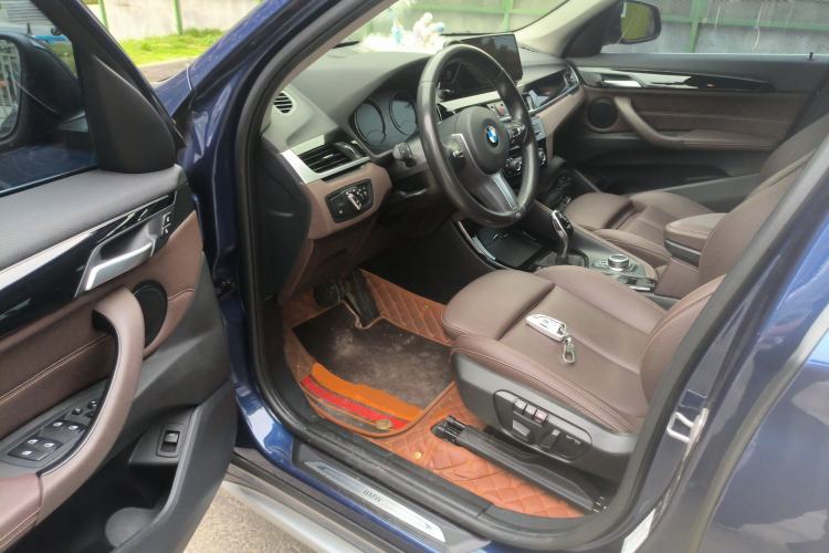 Used BMW X1 2020 sDrive20Li Premium Edition Driver Seat