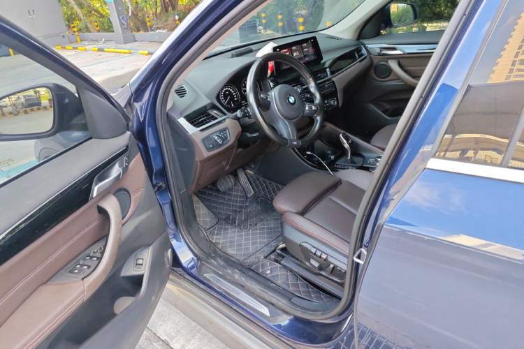Used BMW X1 2020 sDrive20Li Premium Edition Driver Seat