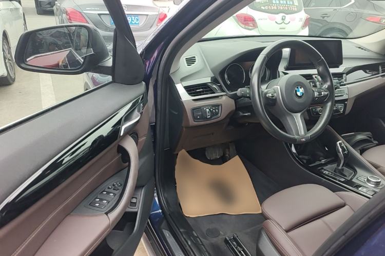 Used BMW X1 2020 sDrive20Li Premium Edition Driver Seat