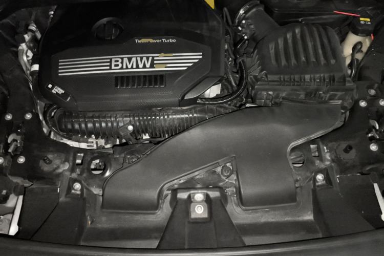 Used BMW X1 2020 sDrive25Li Leading Model Engine Bay