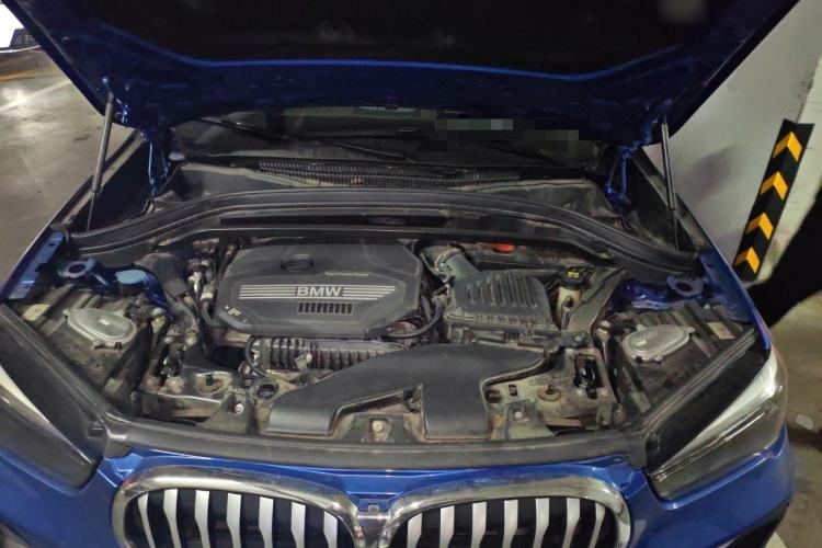 Used BMW X1 2020 sDrive20Li Fashion Model Engine Bay