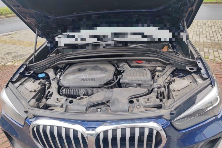 Used BMW X1 2020 sDrive25Li Leading Model Engine Bay