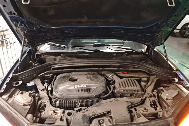 Used BMW X1 2020 xDrive25Li Luxury Edition Engine Bay