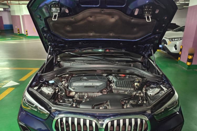 Used BMW X1 2020 sDrive20Li Fashion Model Engine Bay