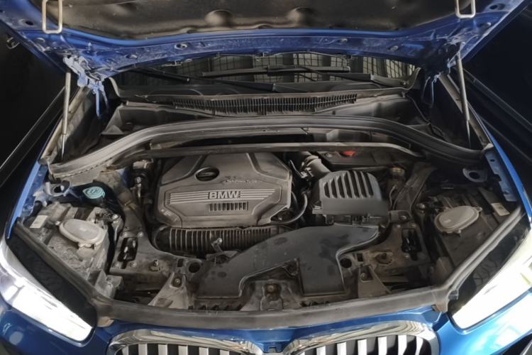 Used BMW X1 2020 xDrive25Li Luxury Edition Engine Bay