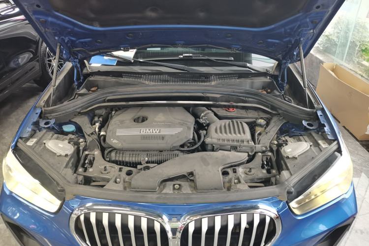 Used BMW X1 2020 xDrive25Li Luxury Edition Engine Bay