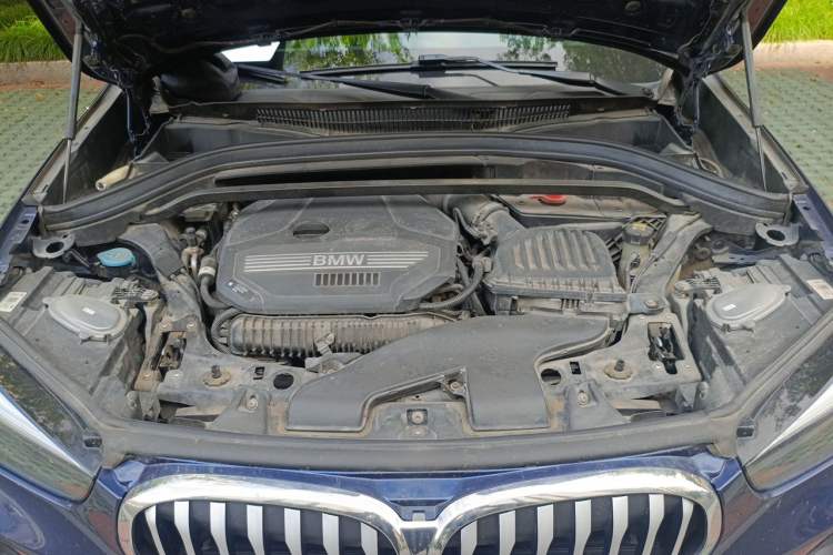 Used BMW X1 2020 xDrive25Li Luxury Edition Engine Bay