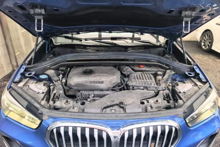 Used BMW X1 2020 sDrive20Li Premium Edition Engine Bay