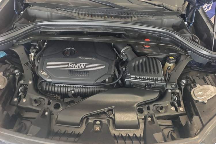Used BMW X1 2020 sDrive25Li Leading Model Engine Bay