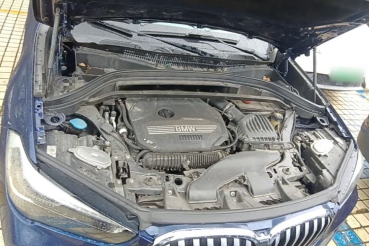 Used BMW X1 2020 xDrive25Li Luxury Edition Engine Bay
