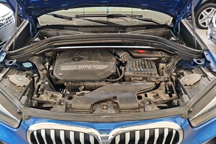 Used BMW X1 2020 sDrive20Li Fashion Model Engine Bay