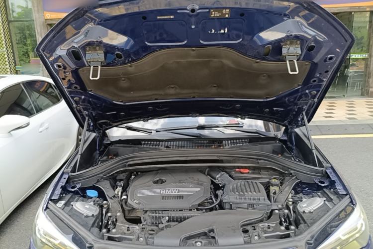 Used BMW X1 2020 sDrive20Li Premium Edition Engine Bay