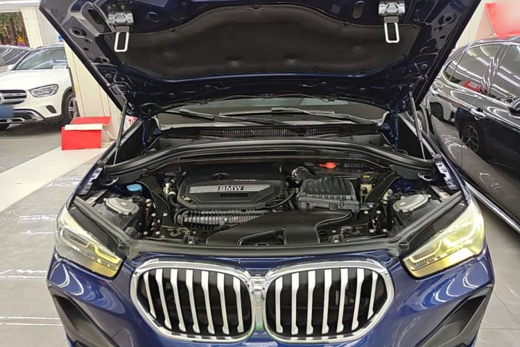Used BMW X1 2020 sDrive25Li Leading Model Engine Bay