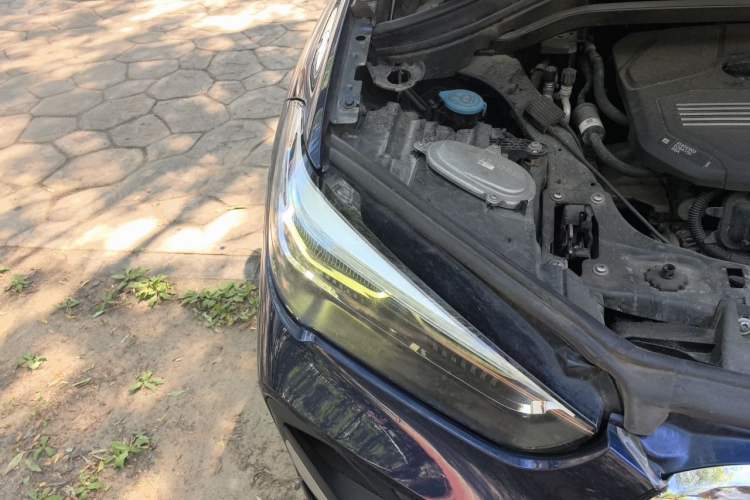 Used BMW X1 2020 sDrive20Li Premium Edition Engine Bay Right