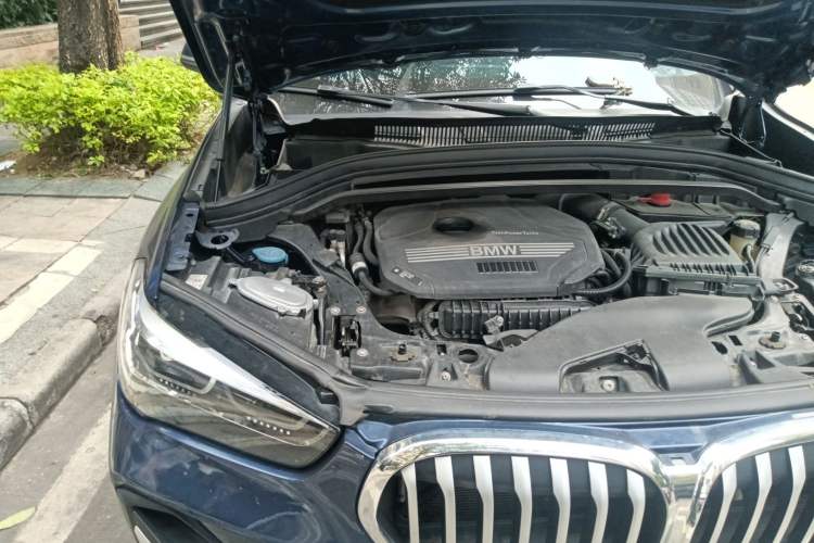 Used BMW X1 2020 sDrive20Li Fashion Model Engine Bay Right