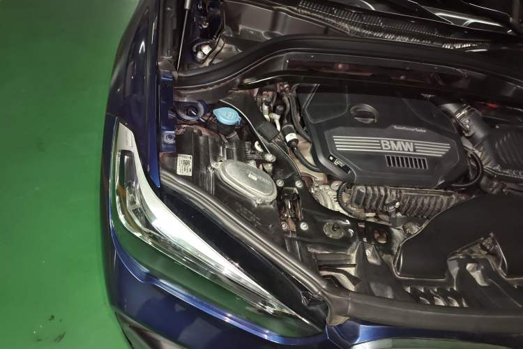 Used BMW X1 2020 sDrive20Li Fashion Model Engine Bay Right