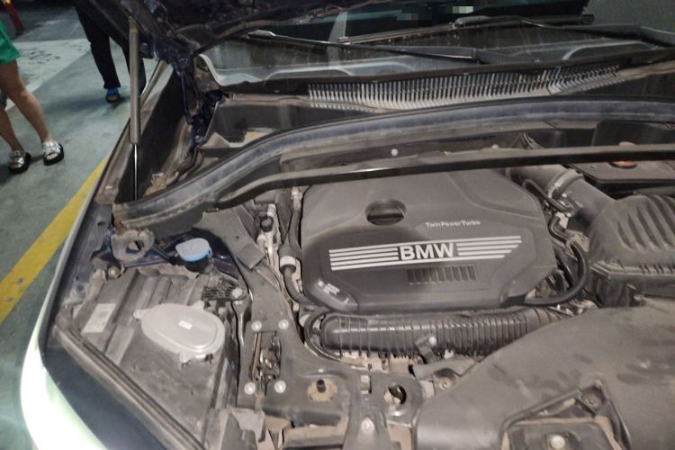 Used BMW X1 2020 sDrive25Li Leading Model Engine Bay Right