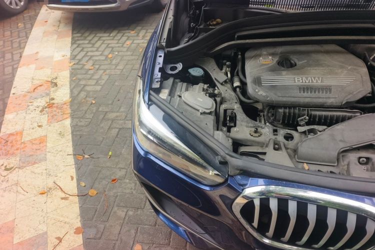 Used BMW X1 2020 sDrive20Li Premium Edition Engine Bay Right