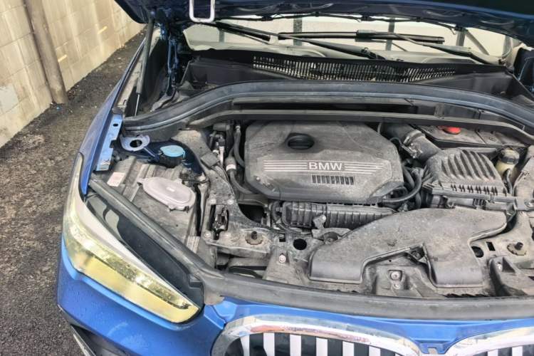 Used BMW X1 2020 sDrive20Li Premium Edition Engine Bay Right