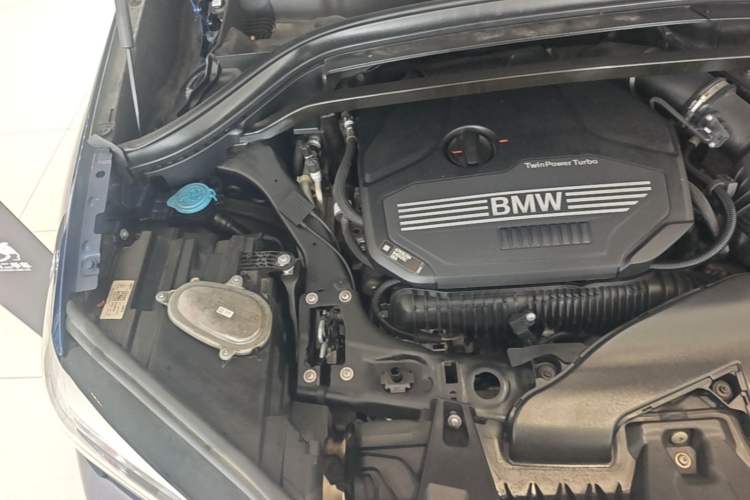 Used BMW X1 2020 sDrive25Li Leading Model Engine Bay Right
