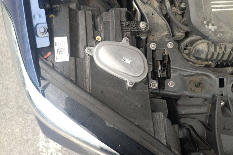 Used BMW X1 2020 xDrive25Li Luxury Edition Engine Bay Right