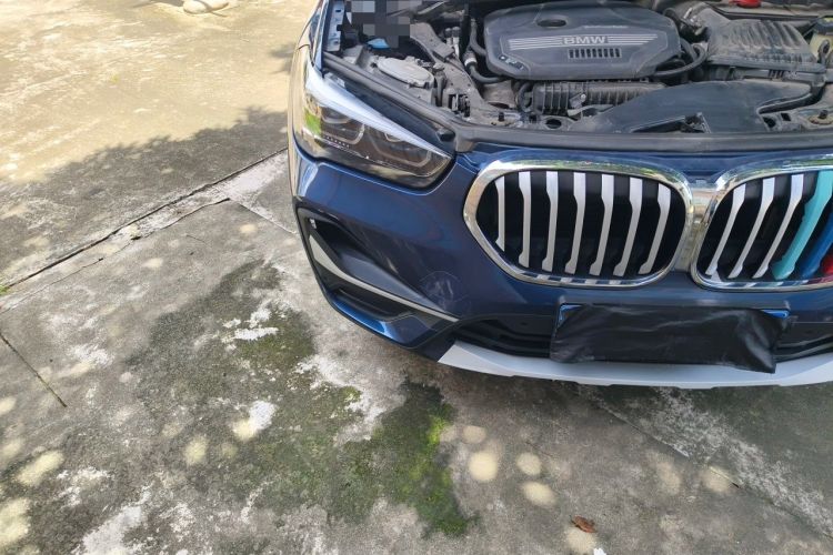 Used BMW X1 2020 sDrive20Li Premium Edition Engine Bay Right