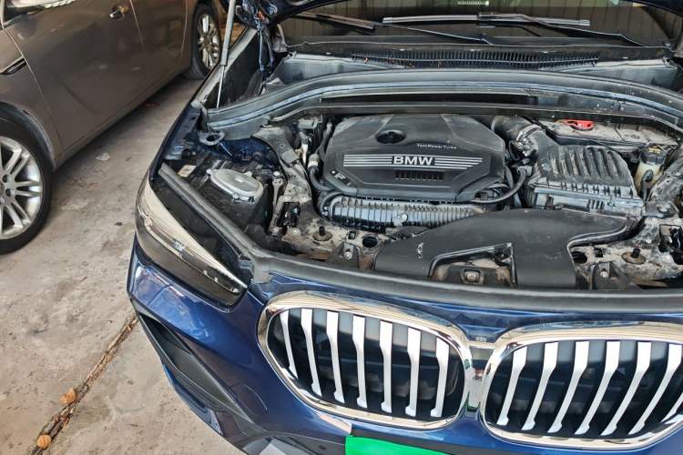 Used BMW X1 2020 sDrive25Li Leading Model Engine Bay Right