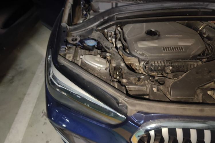 Used BMW X1 2020 sDrive20Li Premium Edition Engine Bay Right