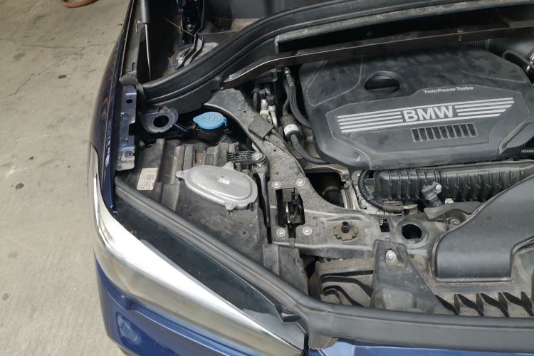 Used BMW X1 2020 sDrive20Li Fashion Model Engine Bay Right