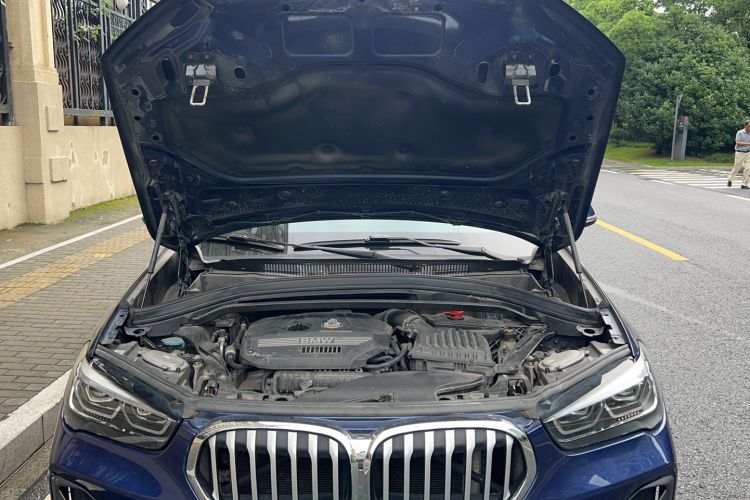 Used BMW X1 2020 sDrive20Li Premium Edition Engine Bay