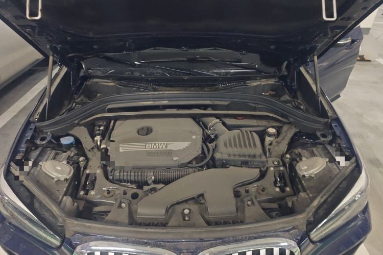 Used BMW X1 2020 sDrive25Li Leading Model Engine Bay