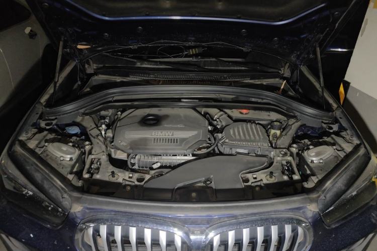 Used BMW X1 2020 sDrive20Li Fashion Model Engine Bay