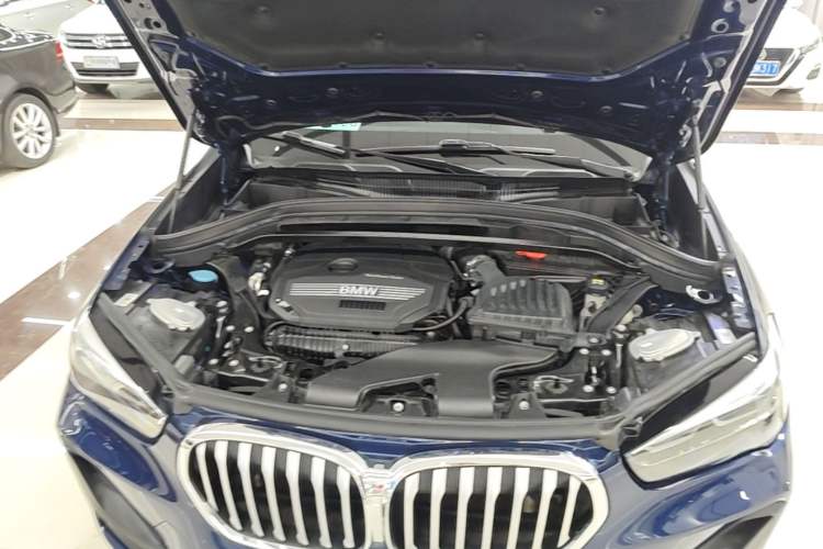 Used BMW X1 2020 sDrive25Li Leading Model Engine Bay