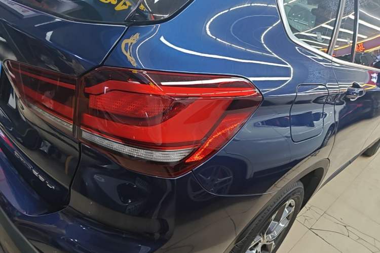 Used BMW X1 2020 sDrive25Li Leading Model Exterior 3