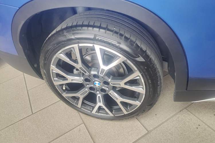 Used BMW X1 2020 xDrive25Li Luxury Edition Exterior 5