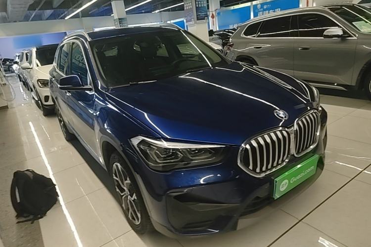 Used BMW X1 2020 sDrive25Li Leading Model Front Right 45 Deg