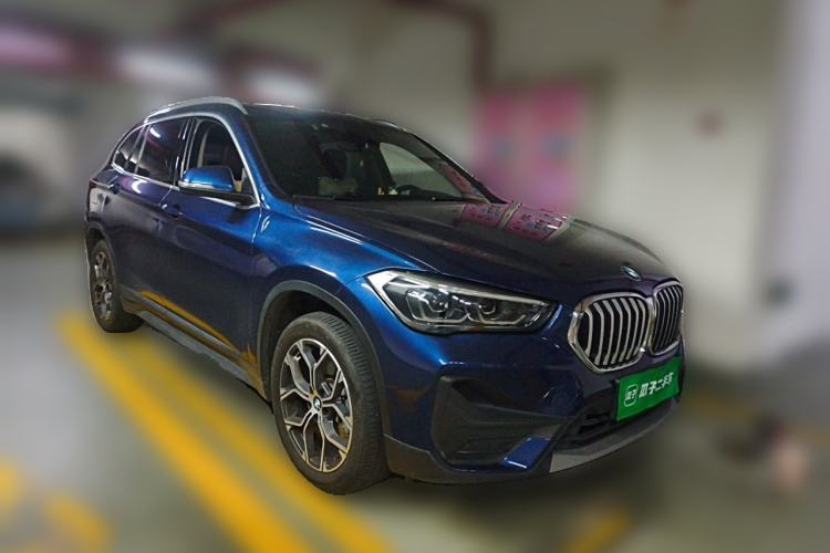 Used BMW X1 2020 sDrive25Li Leading Model Front Right 45 Deg