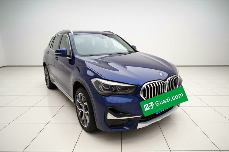 Used BMW X1 2020 sDrive20Li Fashion Model Front Right 45 Deg