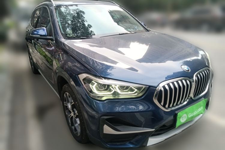 Used BMW X1 2020 sDrive20Li Fashion Model Front Right 45 Deg