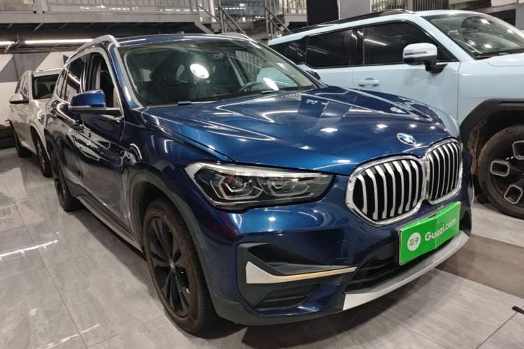 Used BMW X1 2020 sDrive20Li Fashion Model Front Right 45 Deg