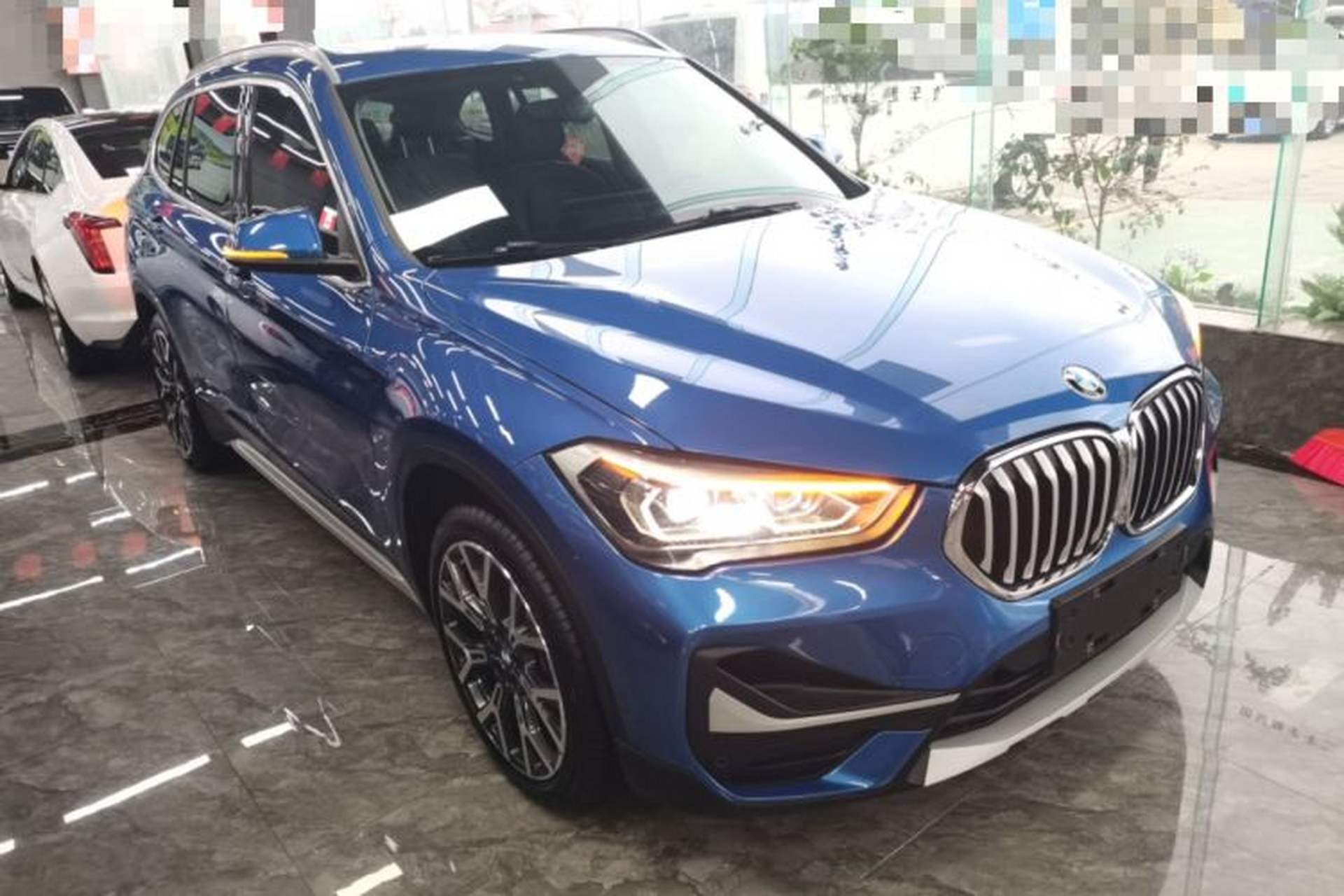 Used BMW X1 2020 xDrive25Li Luxury Edition Front Right 45 Deg